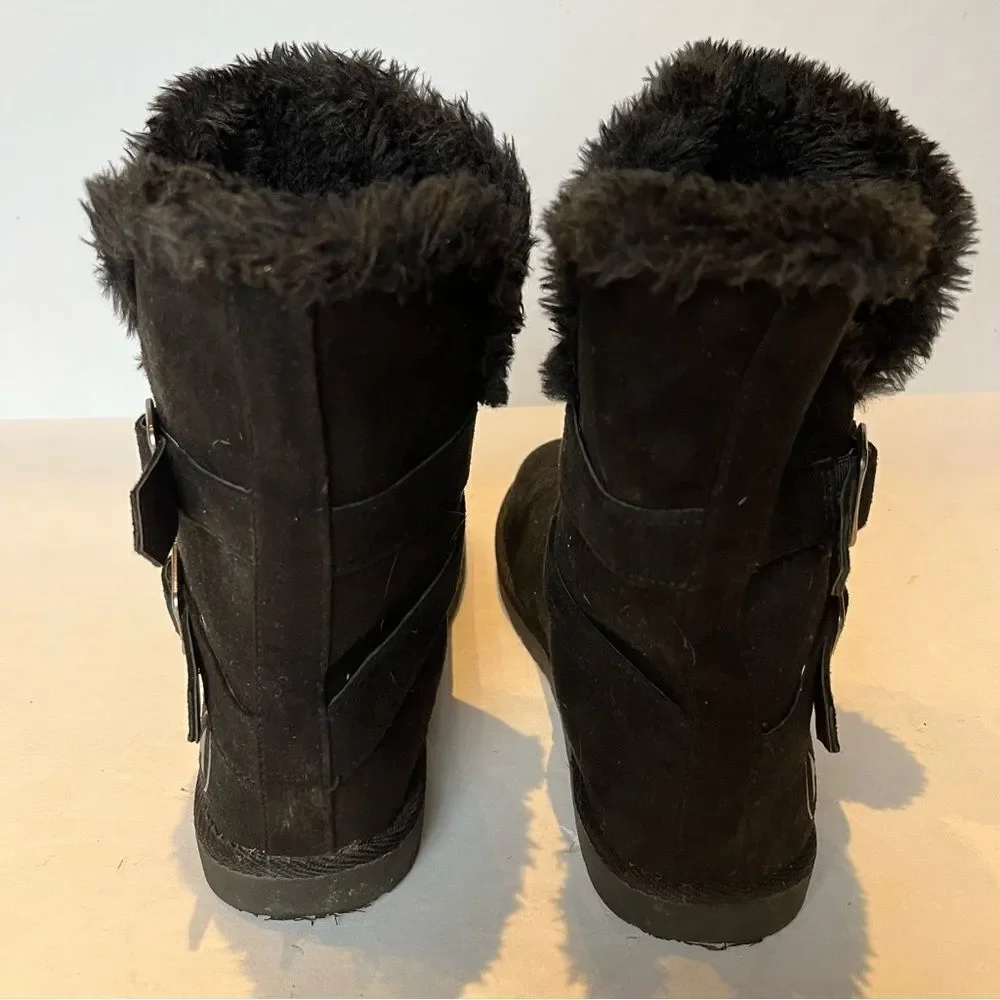 Airwalk Women's Mid-Calf Boots Black with faux fur trim and lining Size 9